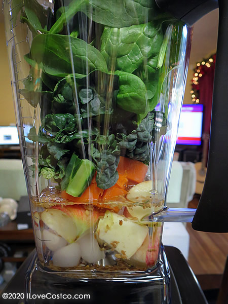 Vitamix blender container close up